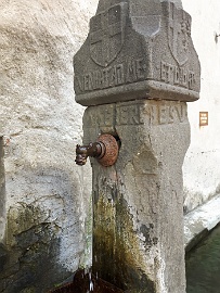1588